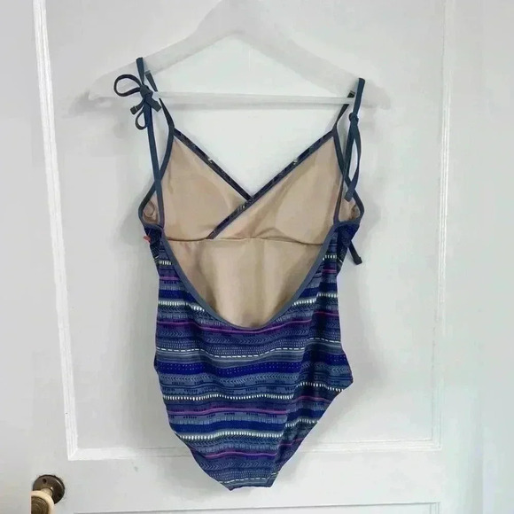 Tea Kids Printed Surplice One Piece Swimsuit - Picture 5 of 5